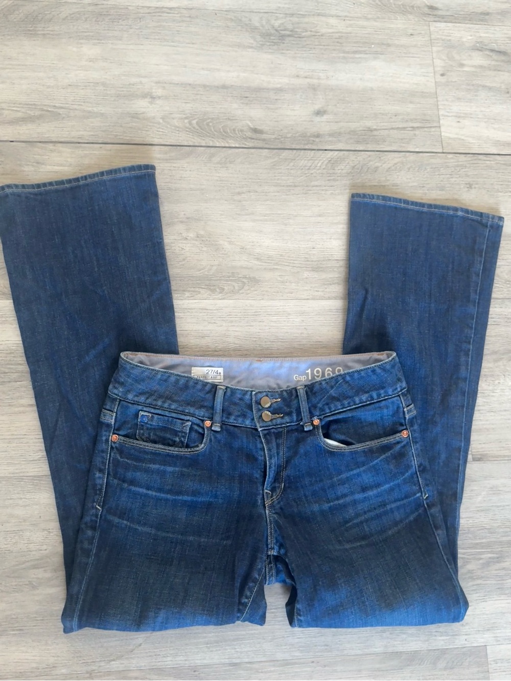 GAP Women's Dark Blue Low rise Bootcut Jeans
